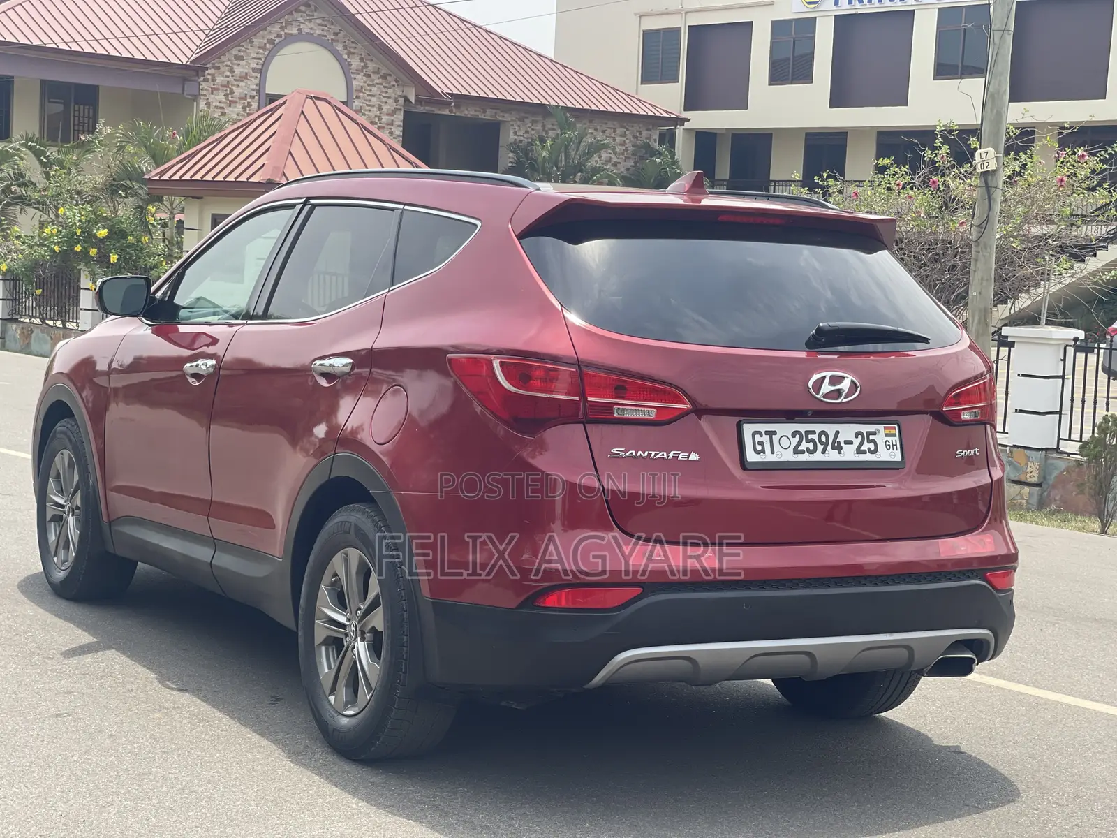 Hyundai Santa Fe 2015 Red