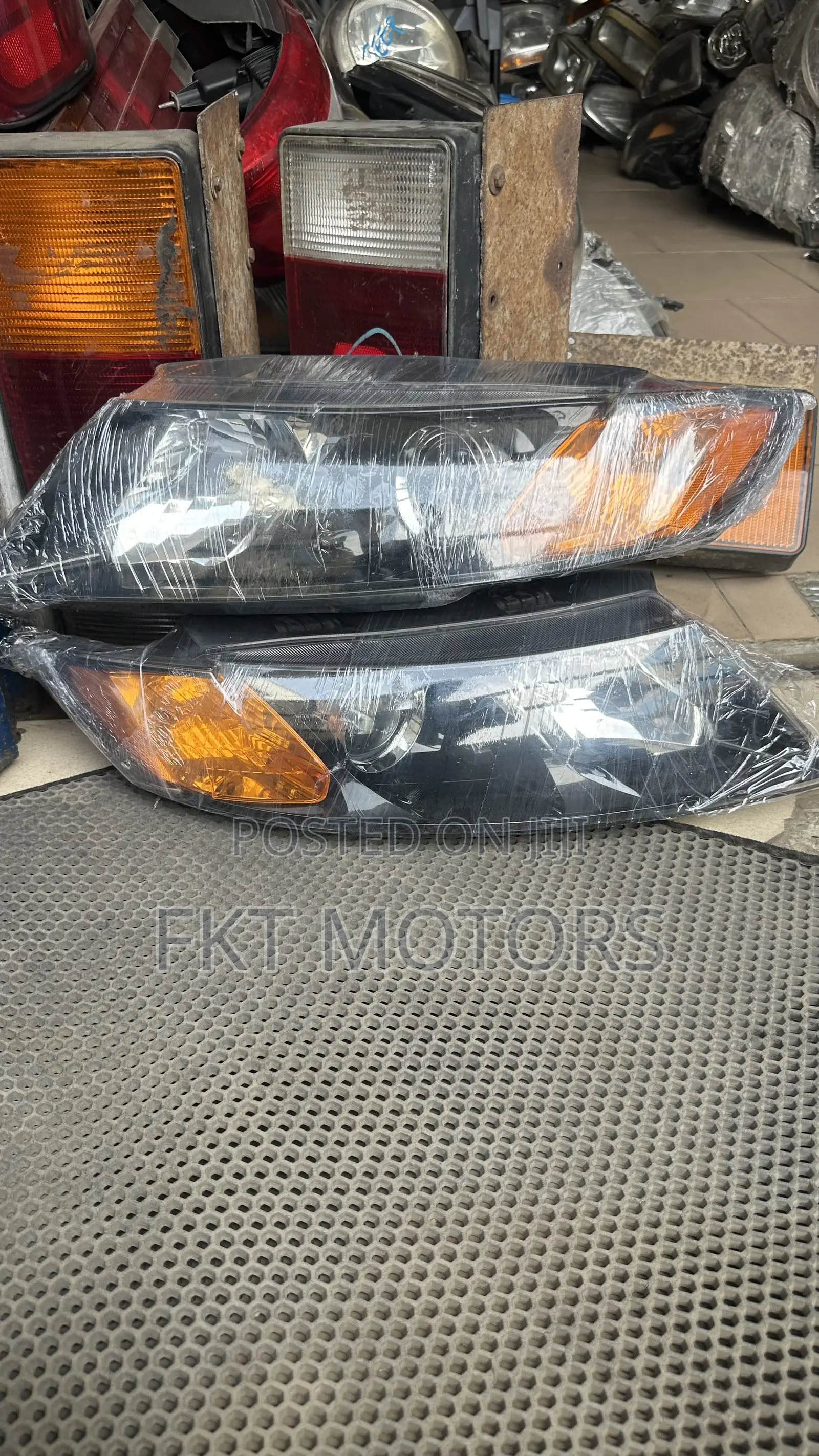 Kia Optima Headlight 2008,2009,2010,2011,2012,2013