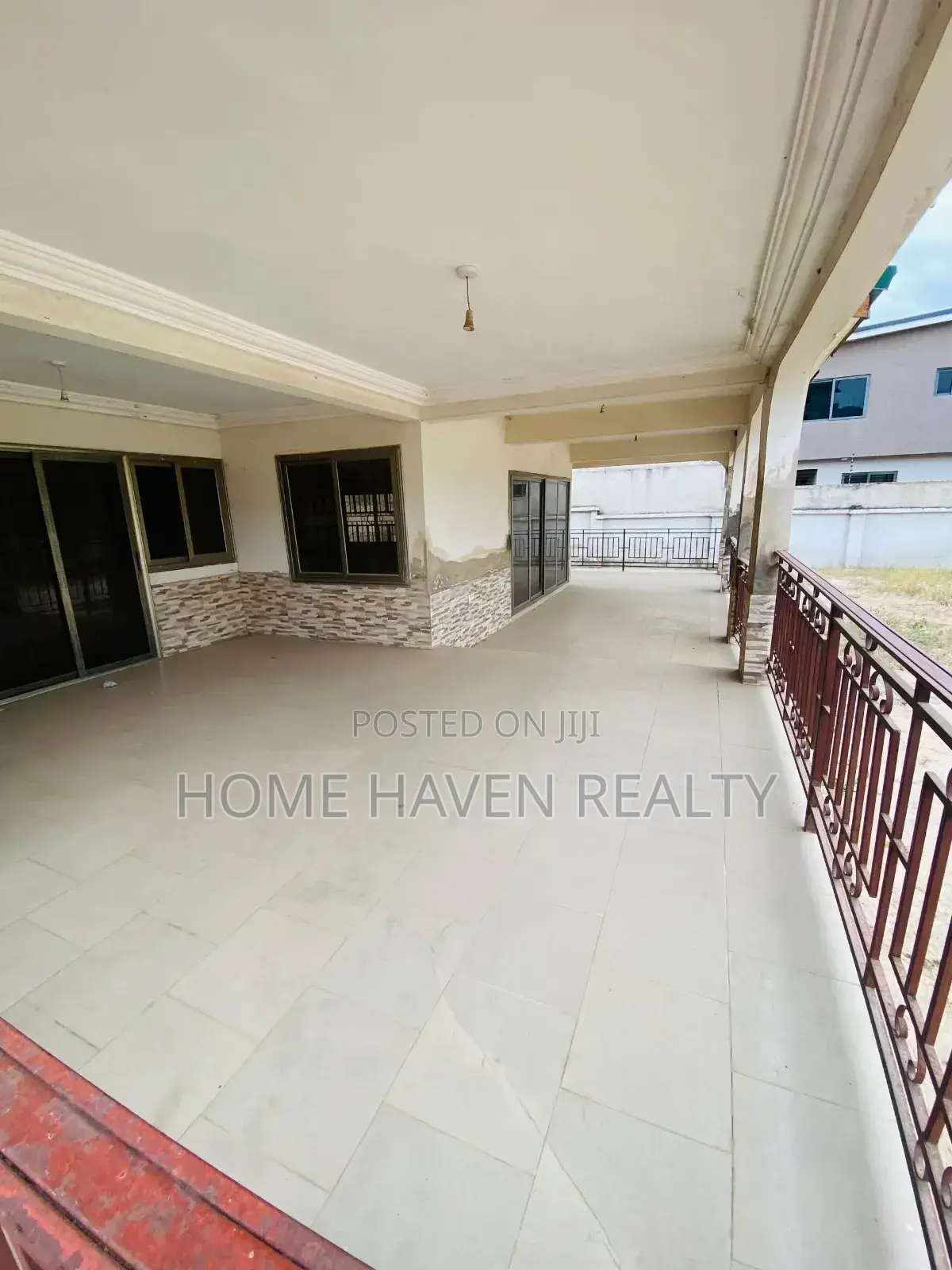 5bdrm House in Westland for rent