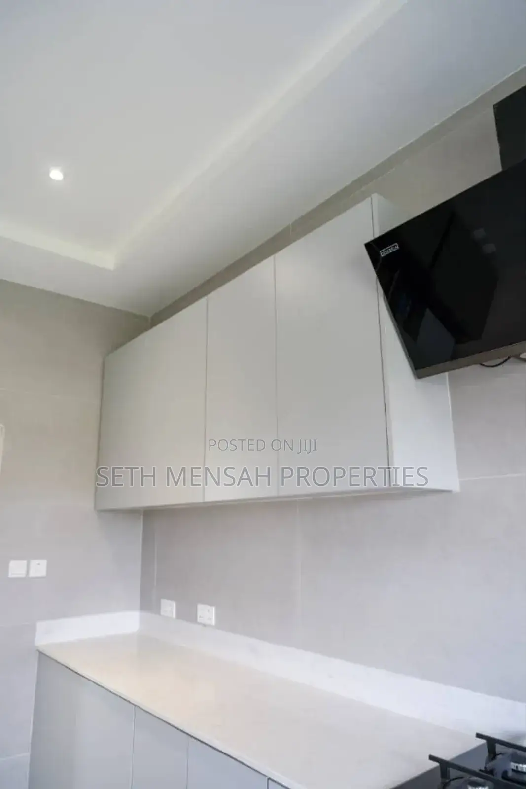 5bdrm House in Skm Properties, Kwabenya for sale