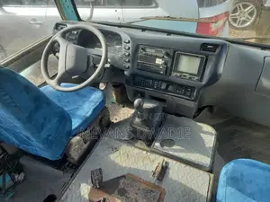 Hyundai County 2012 Blue