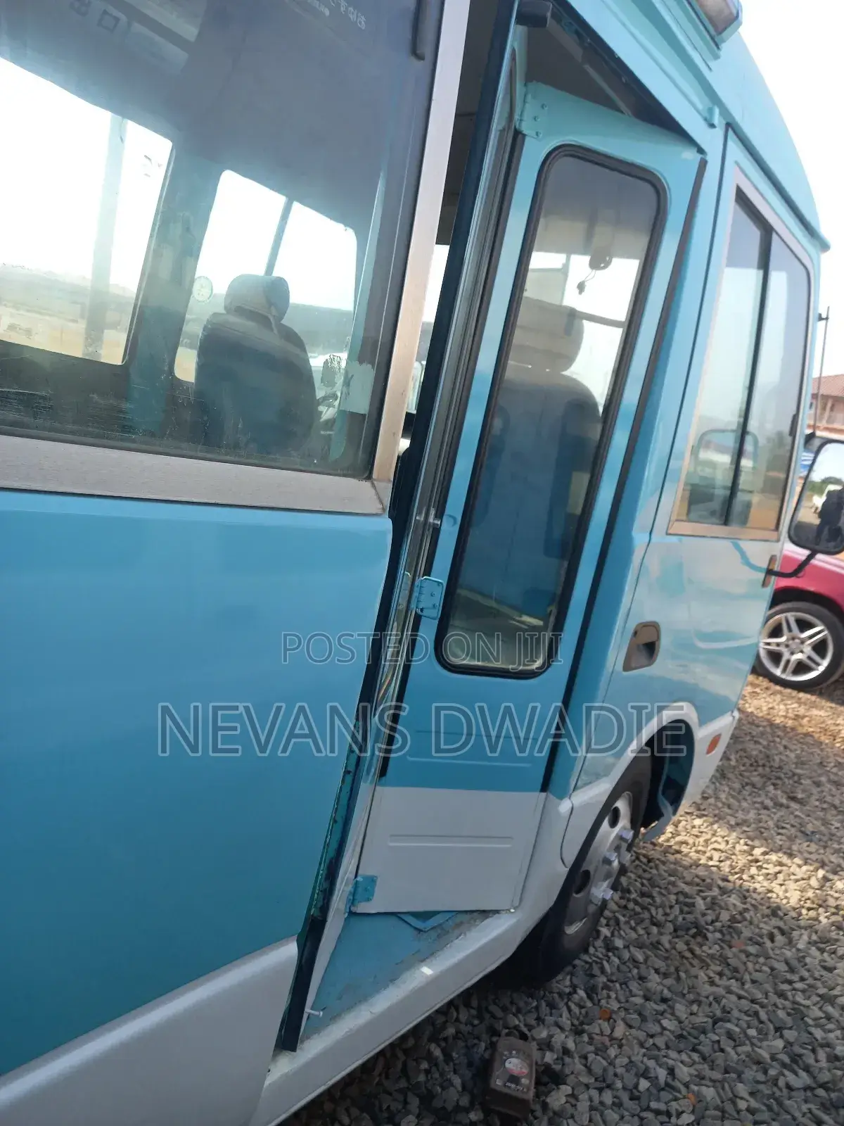 Hyundai County 2012 Blue