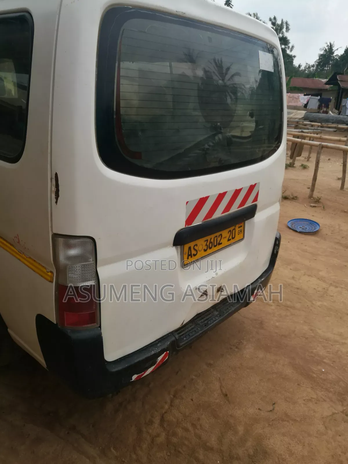 Nissan Caravan (Urvan) 2012 White