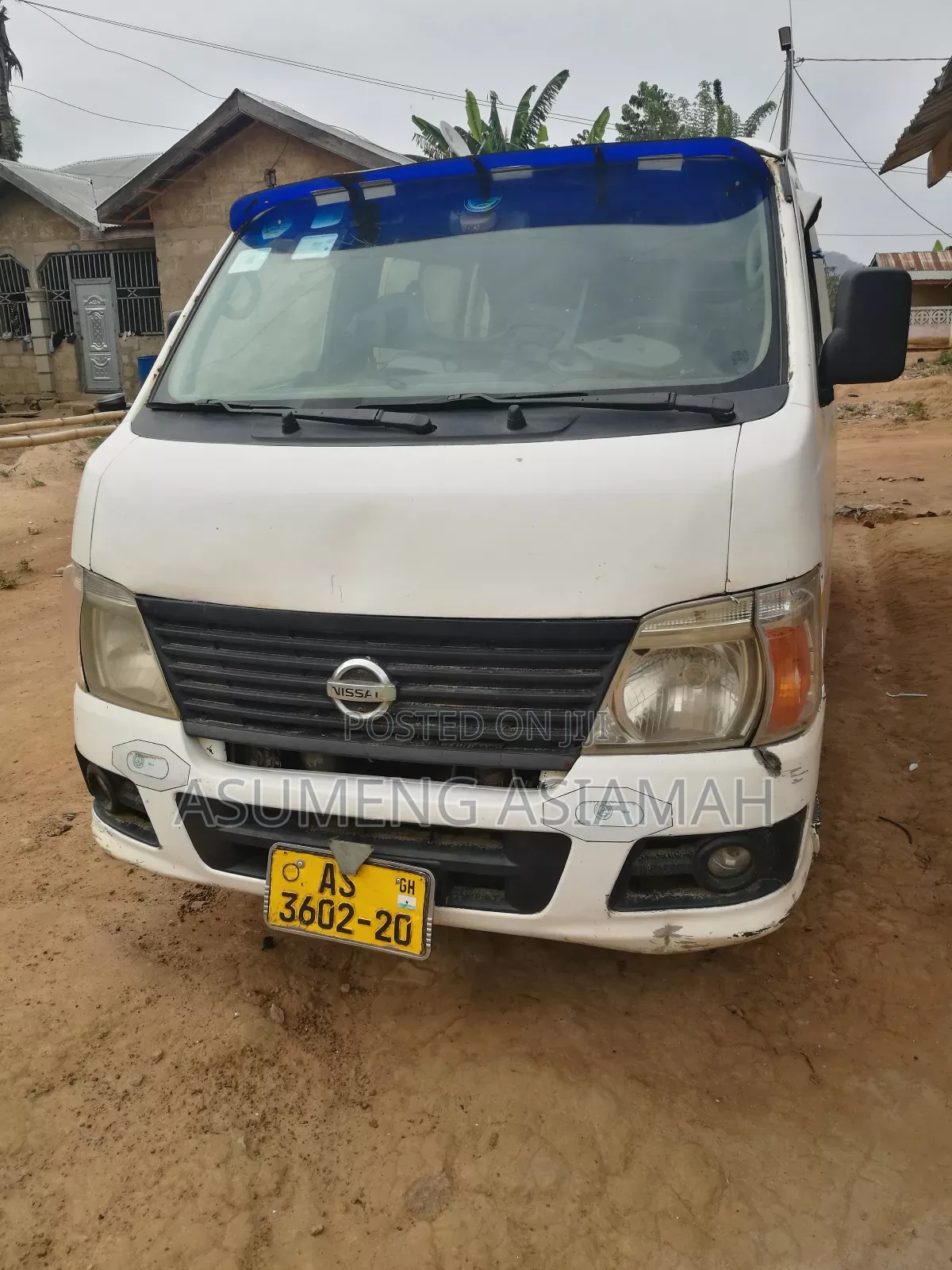Nissan Caravan (Urvan) 2012 White