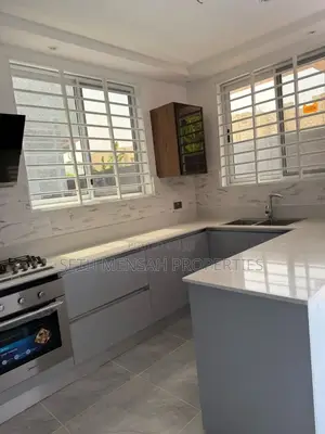 3bdrm House in Skm Properties, Adenta for sale