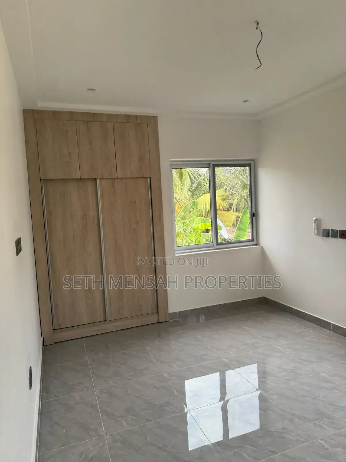 3bdrm House in Skm Properties, Adenta for sale