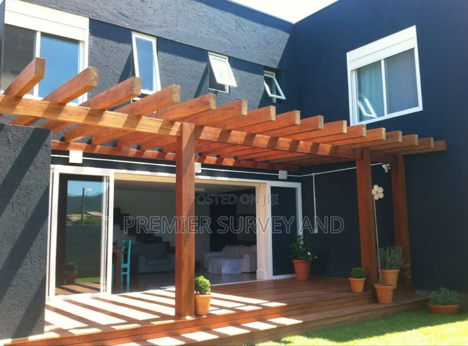 Beautiful Pergola Installations for Your Homes