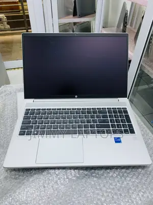 Laptop HP ProBook 450 G8 8GB Intel Core i5 SSD 256GB