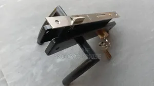Quality Wooden Door Lock With Black Handle