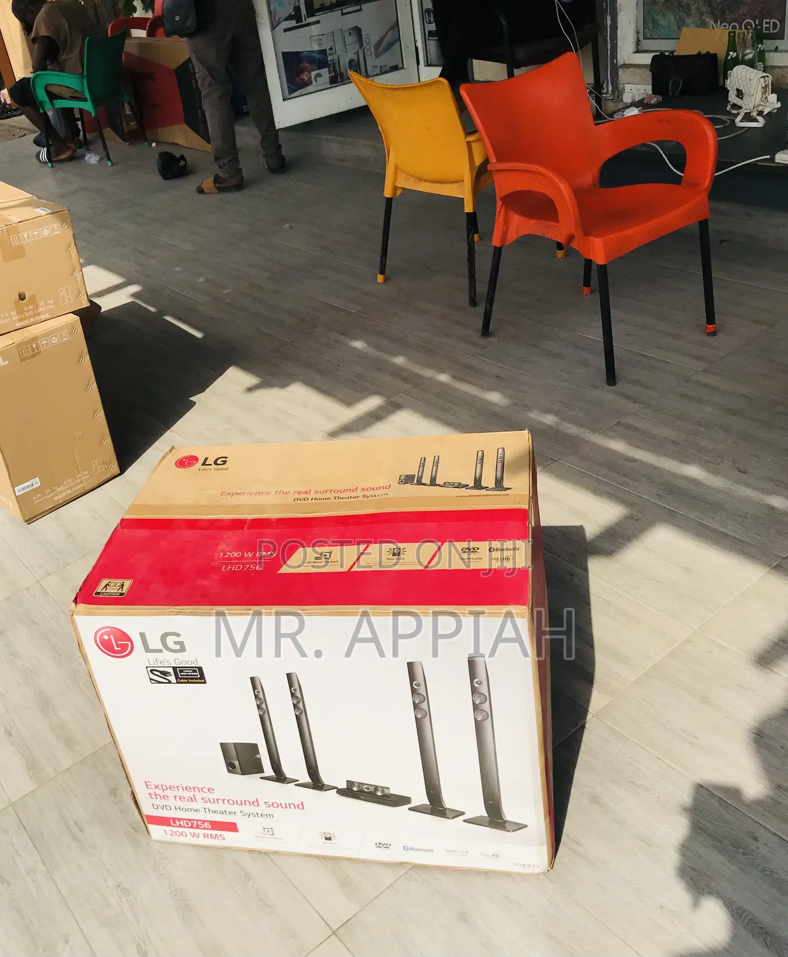 Best LG LHD756 5.1channel Home Theatre System(4 Tallboy)
