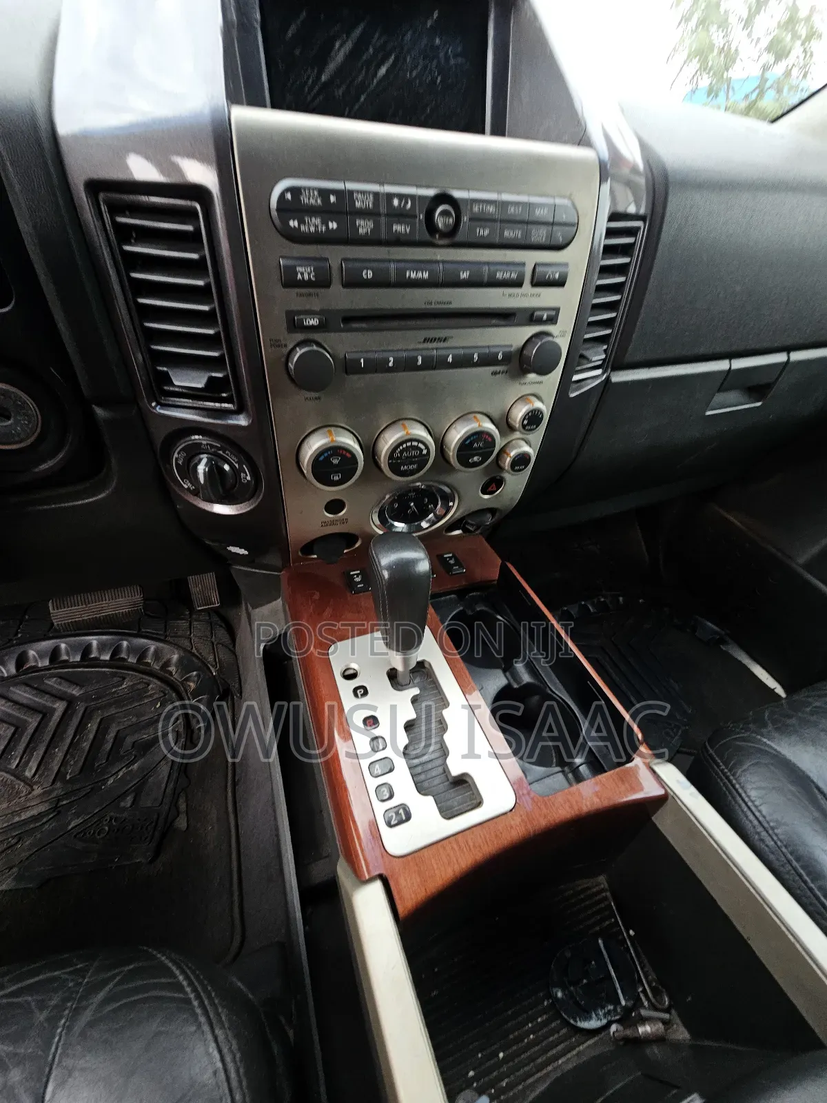 Infiniti QX56 2010 Black