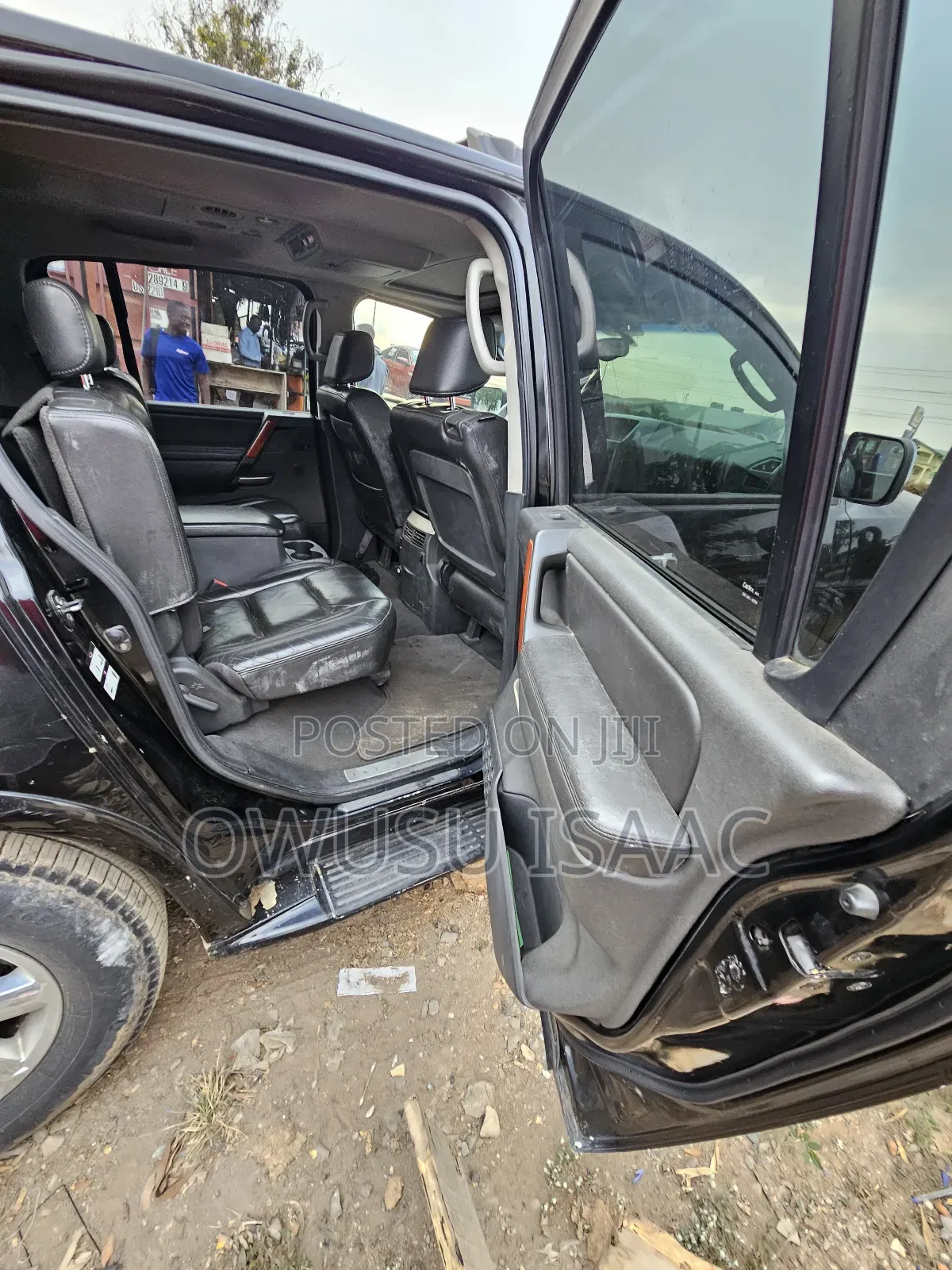 Infiniti QX56 2010 Black