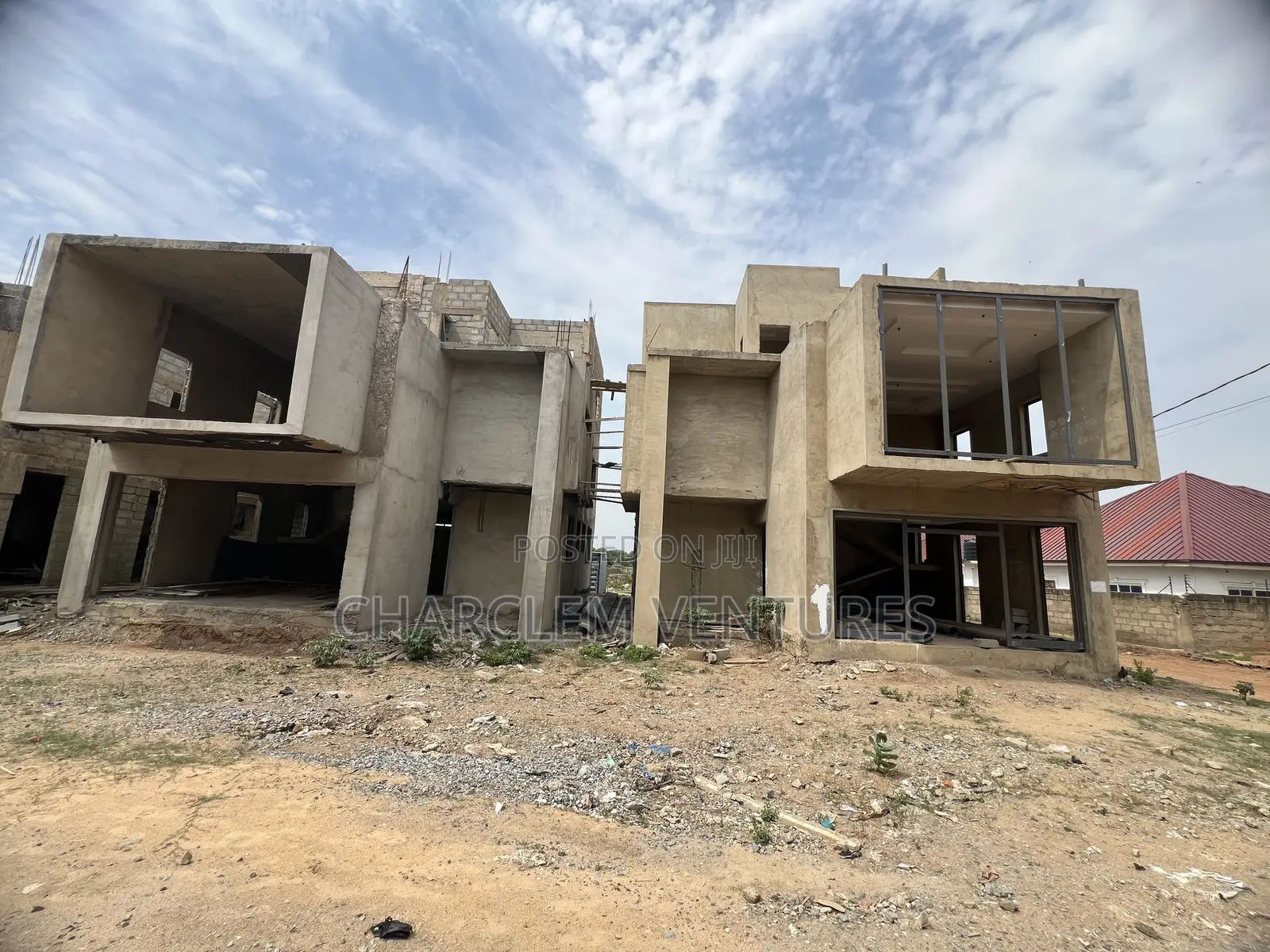 4bdrm Townhouse/Terrace in Charclem Ventures, East Legon for sale