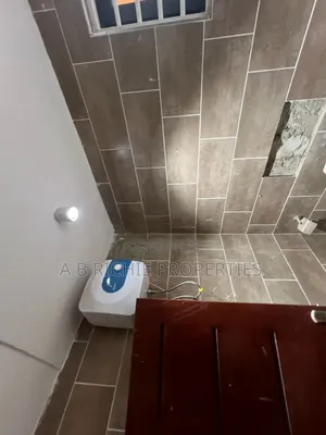3bdrm House in Ab Richie Properties, Spintex for rent