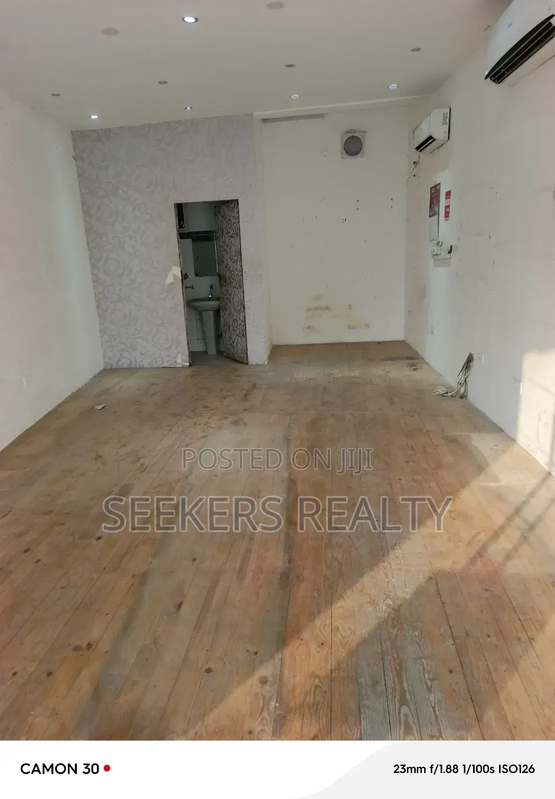 Contemporary Shop on a Busy Street at Labone for Rent