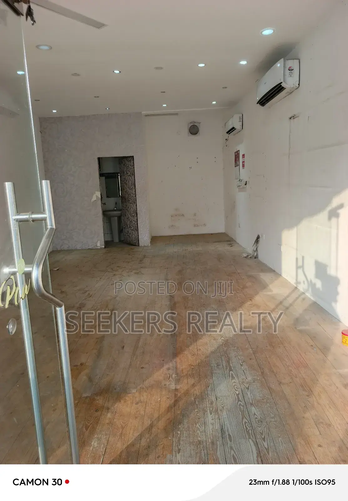Contemporary Shop on a Busy Street at Labone for Rent