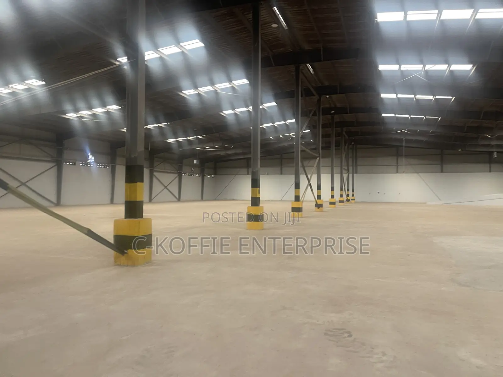 1200 SQM Warehouse at Tema Industrial Area for Rent