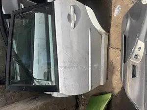 Pontiacvibe 2002,2005 Doors Available