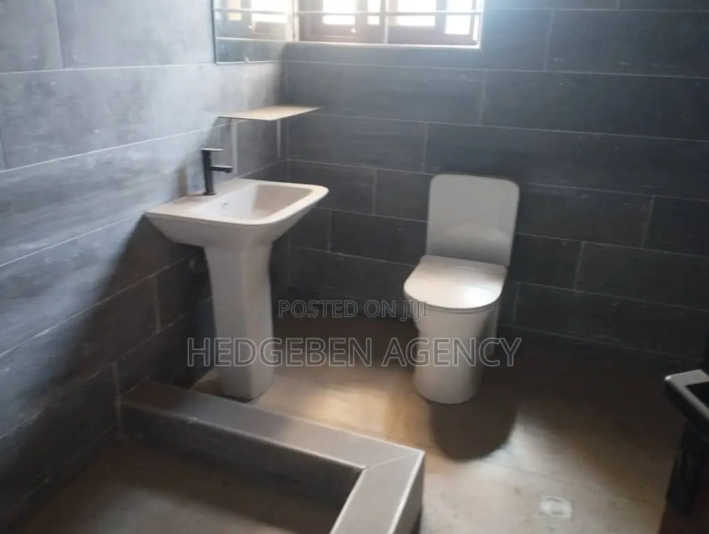 2bdrm Apartment in Adenta for rent