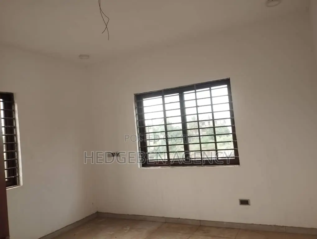 2bdrm Apartment in Adenta for rent