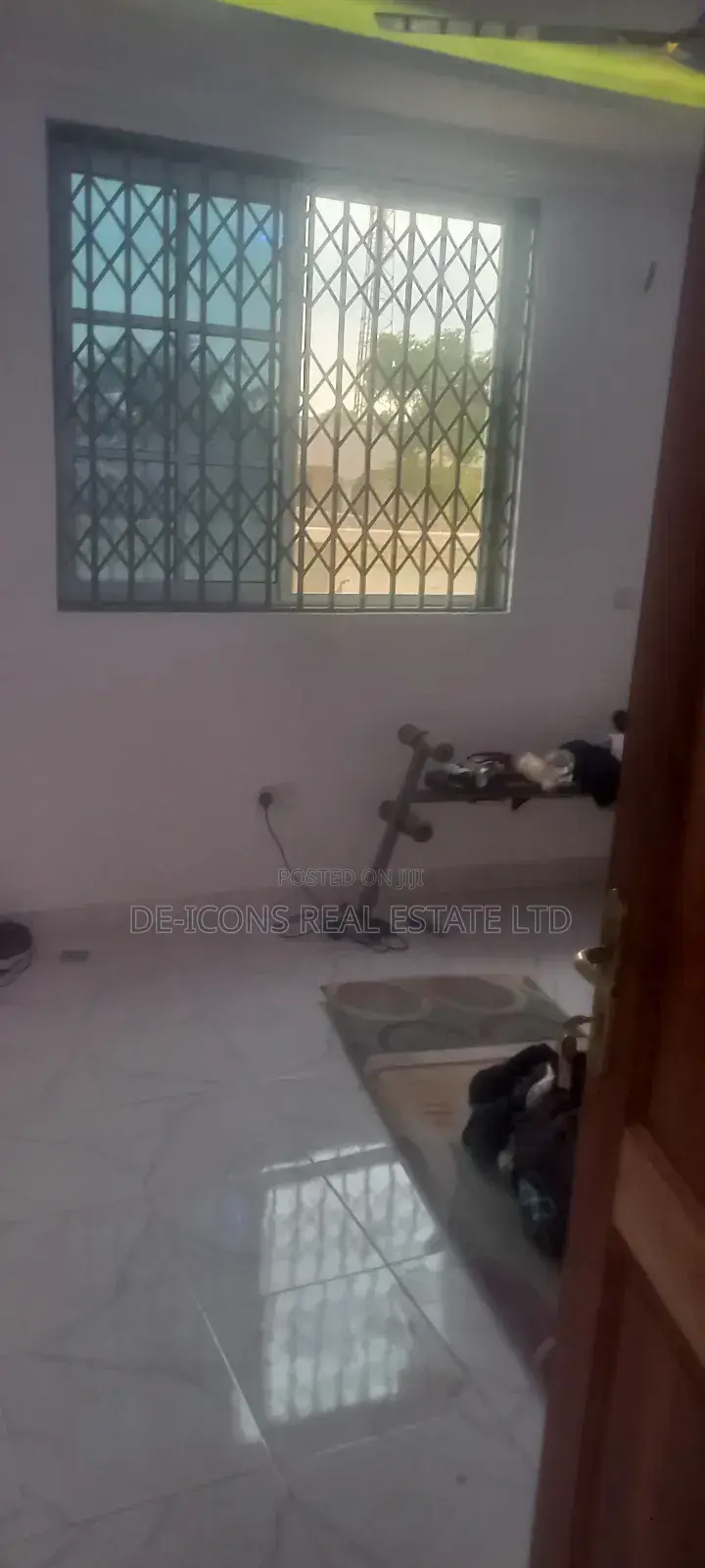 2bdrm Duplex in De-Icons Real Estate, Ga South Municipal for rent