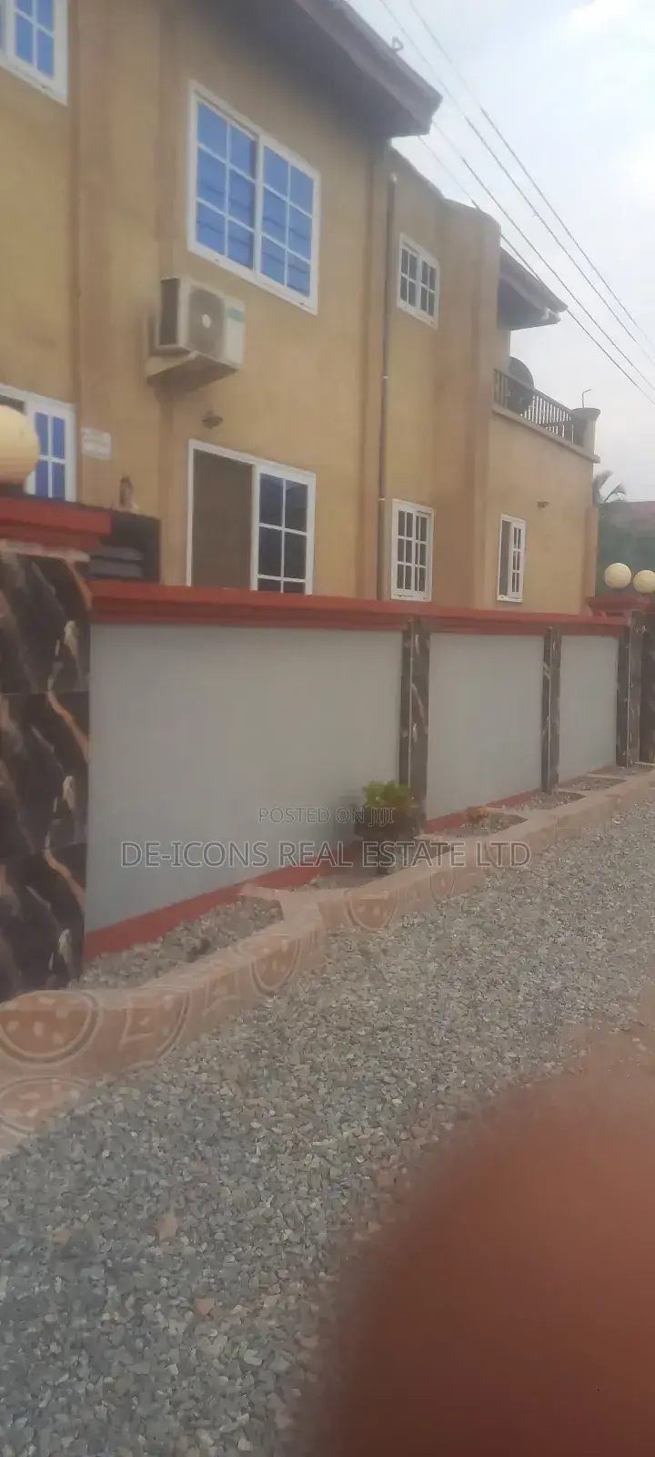 2bdrm Duplex in De-Icons Real Estate, Ga South Municipal for rent