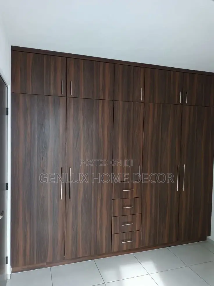 Compact Corner Wardrobes for Small Spaces