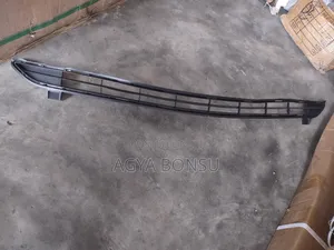 2018 2019 Toyota CHR Ch-R Bumper Lower Down Grill Shells