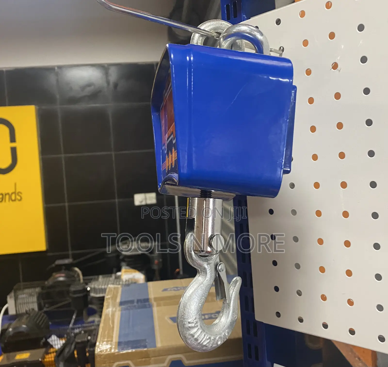 Wadfow Digital Crane Scale 500kg