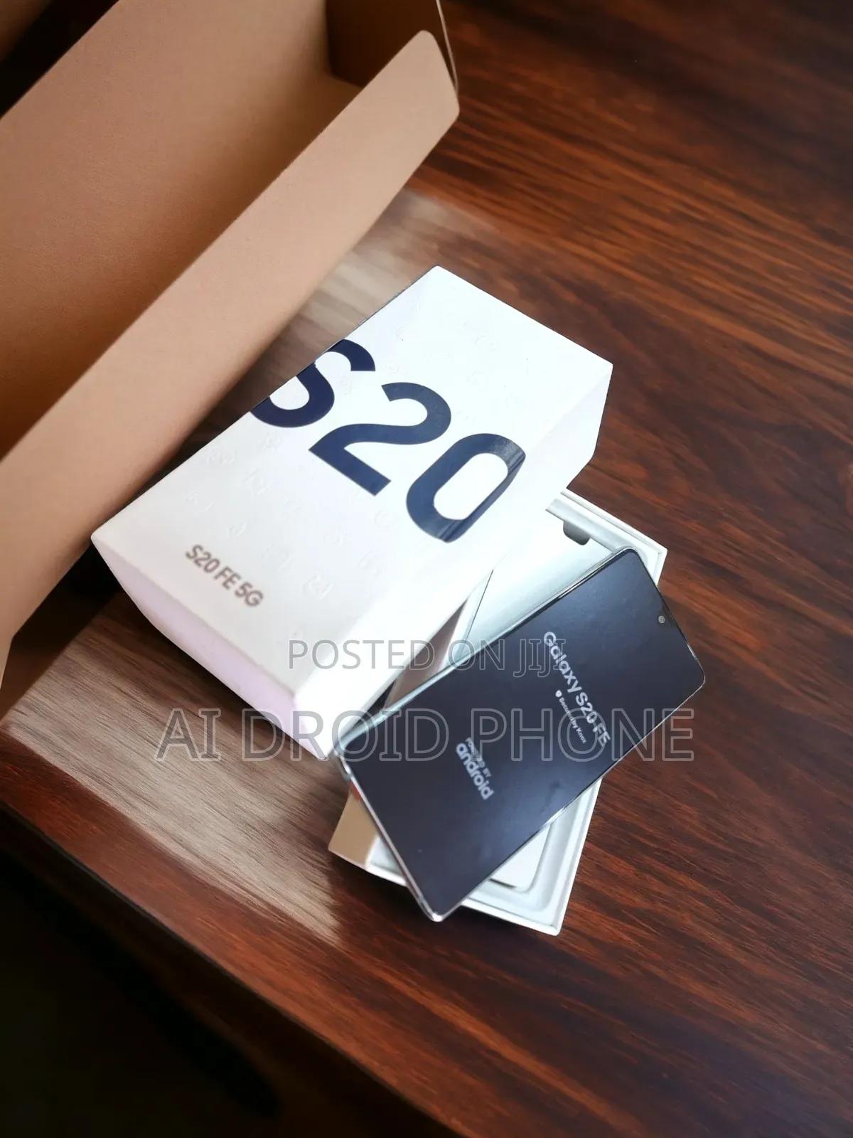 New Samsung Galaxy S20 FE 128 GB Green