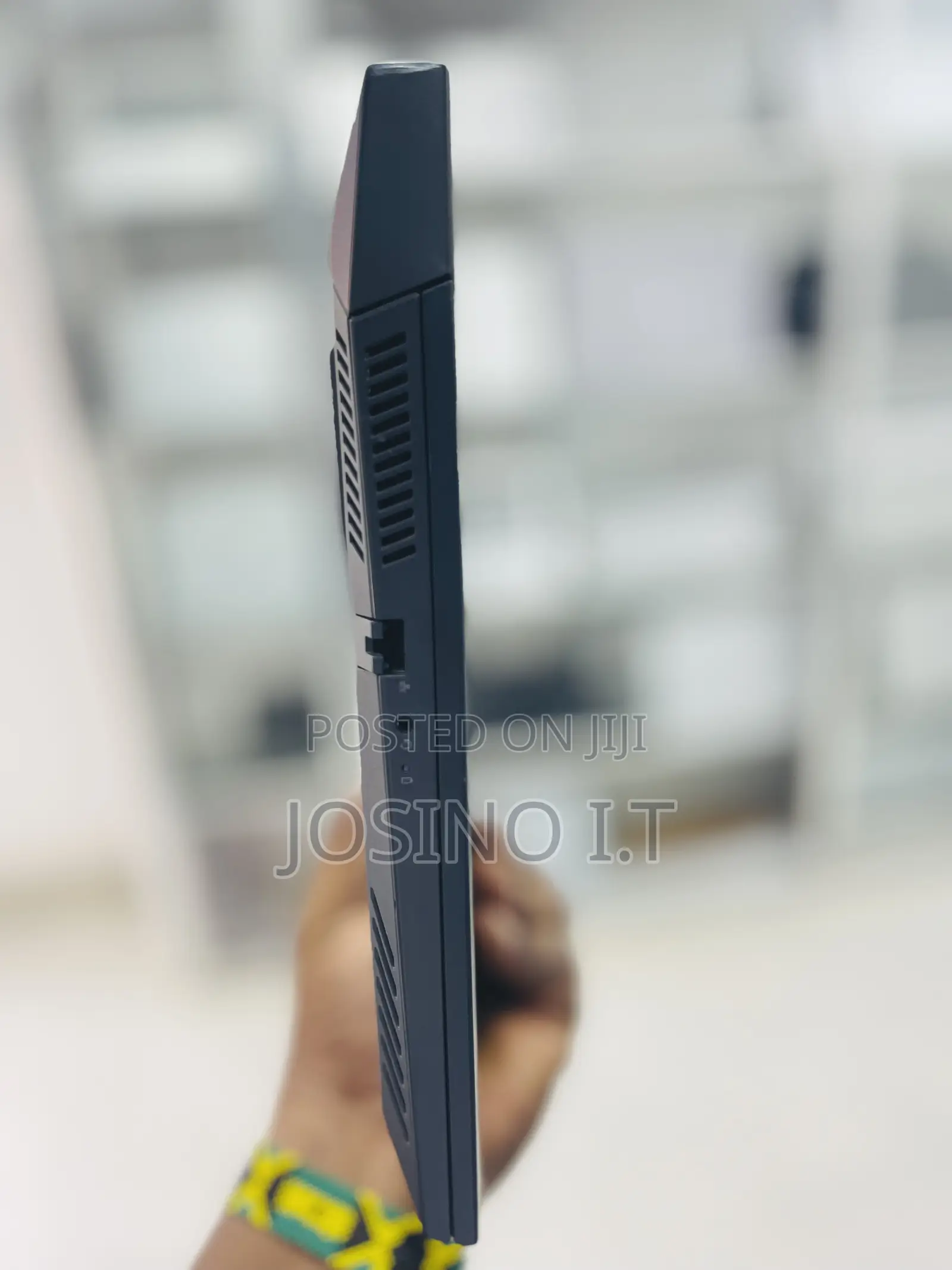 Laptop Dell G15 5535 16GB Intel Core i7 SSD 1T