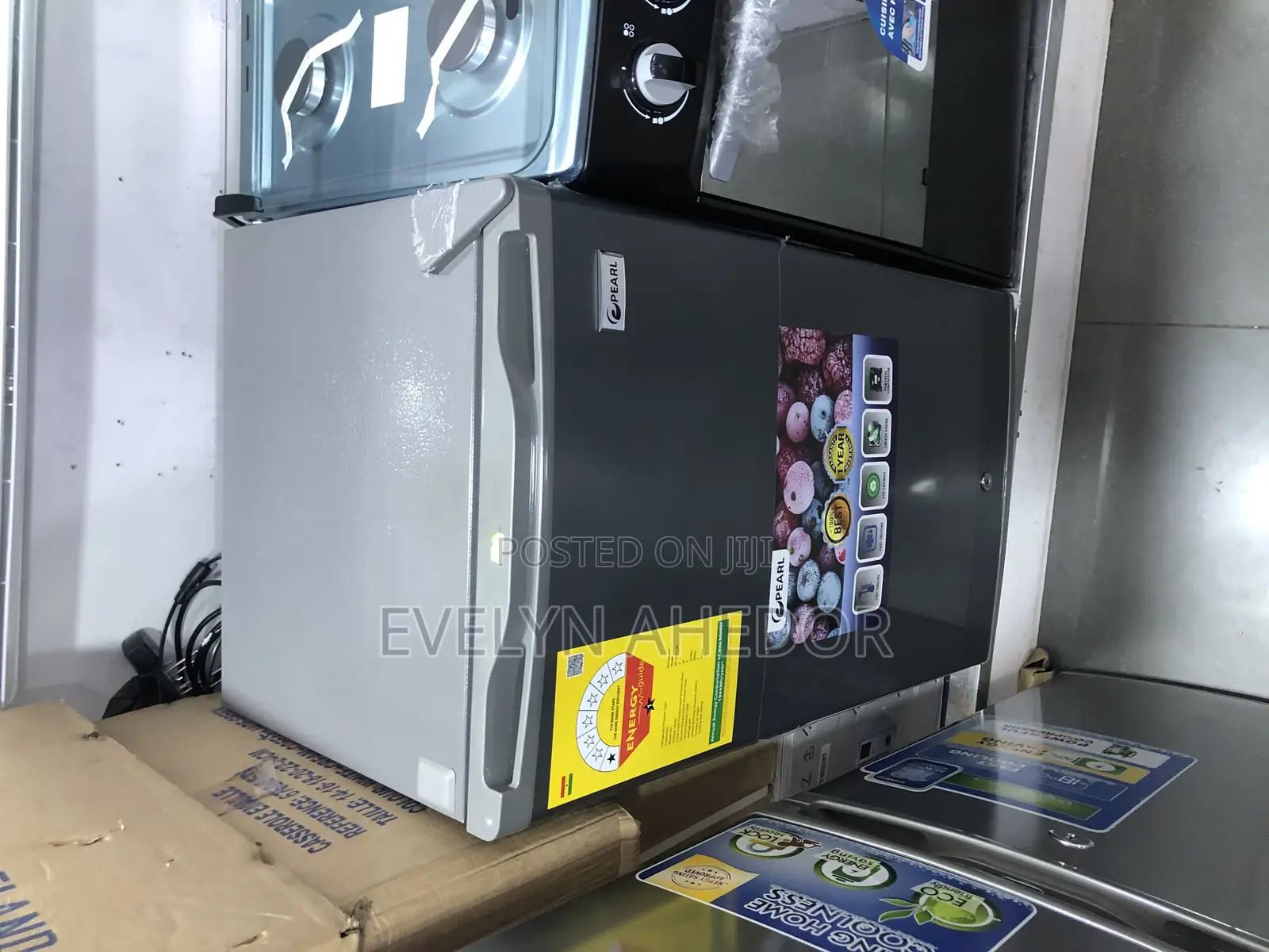 Brand New Pearl Table Top Fridge 92 Liters Available