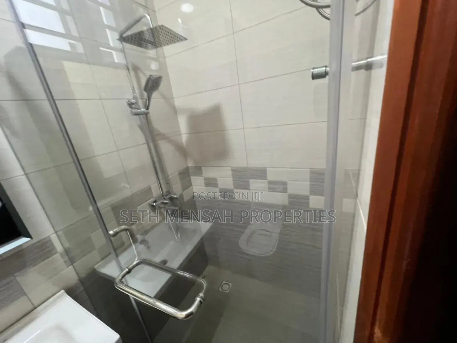 5bdrm House in Skm Properties, Tseaddo for rent