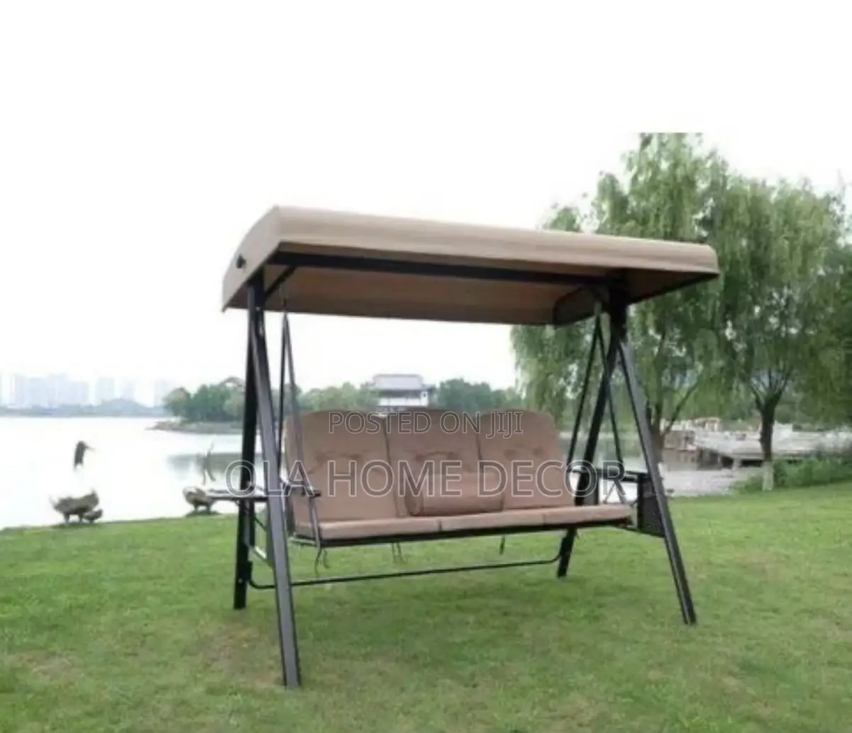 Swinging Garden Chair