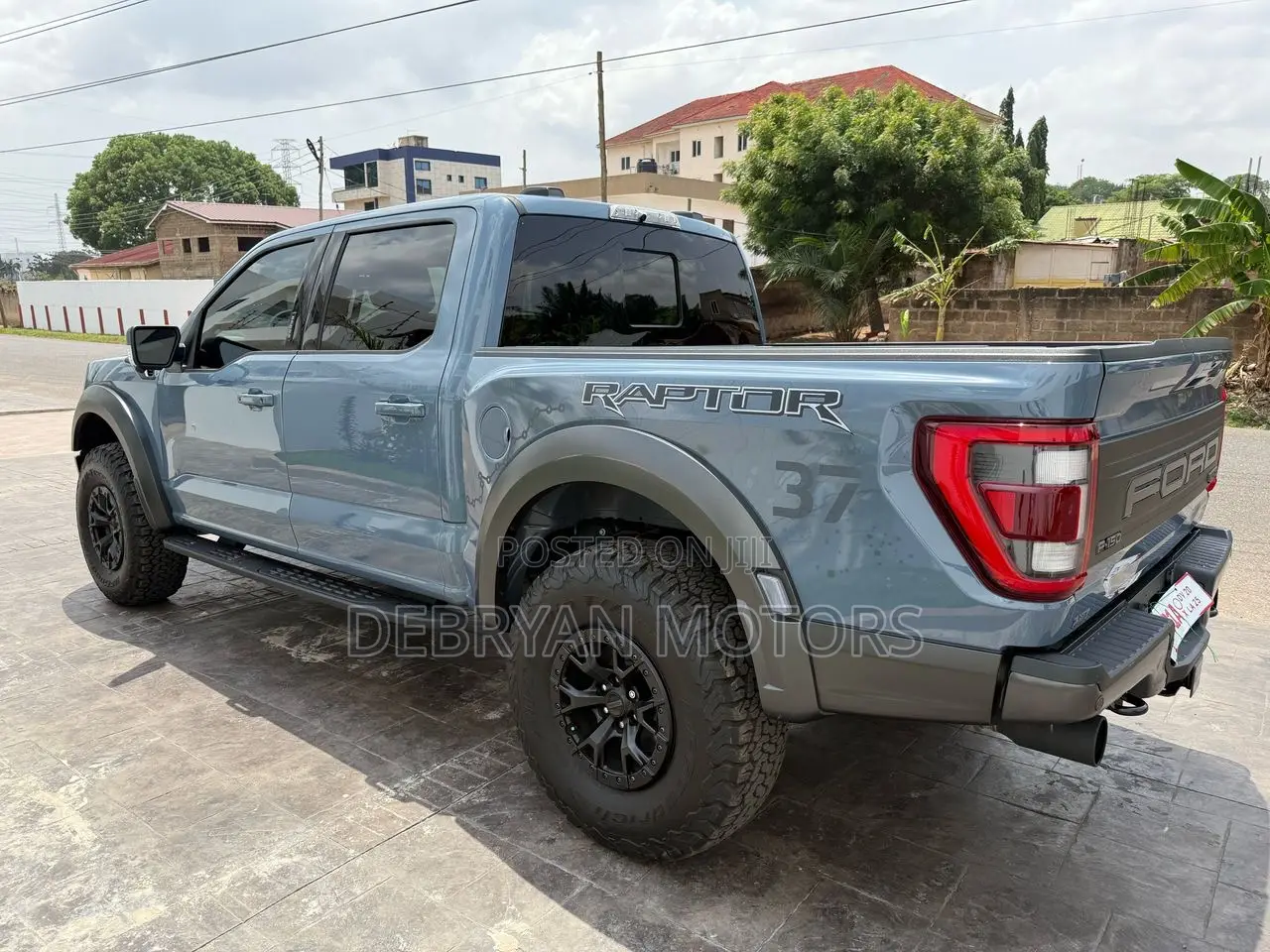 Ford F-150 Raptor 2023 Blue