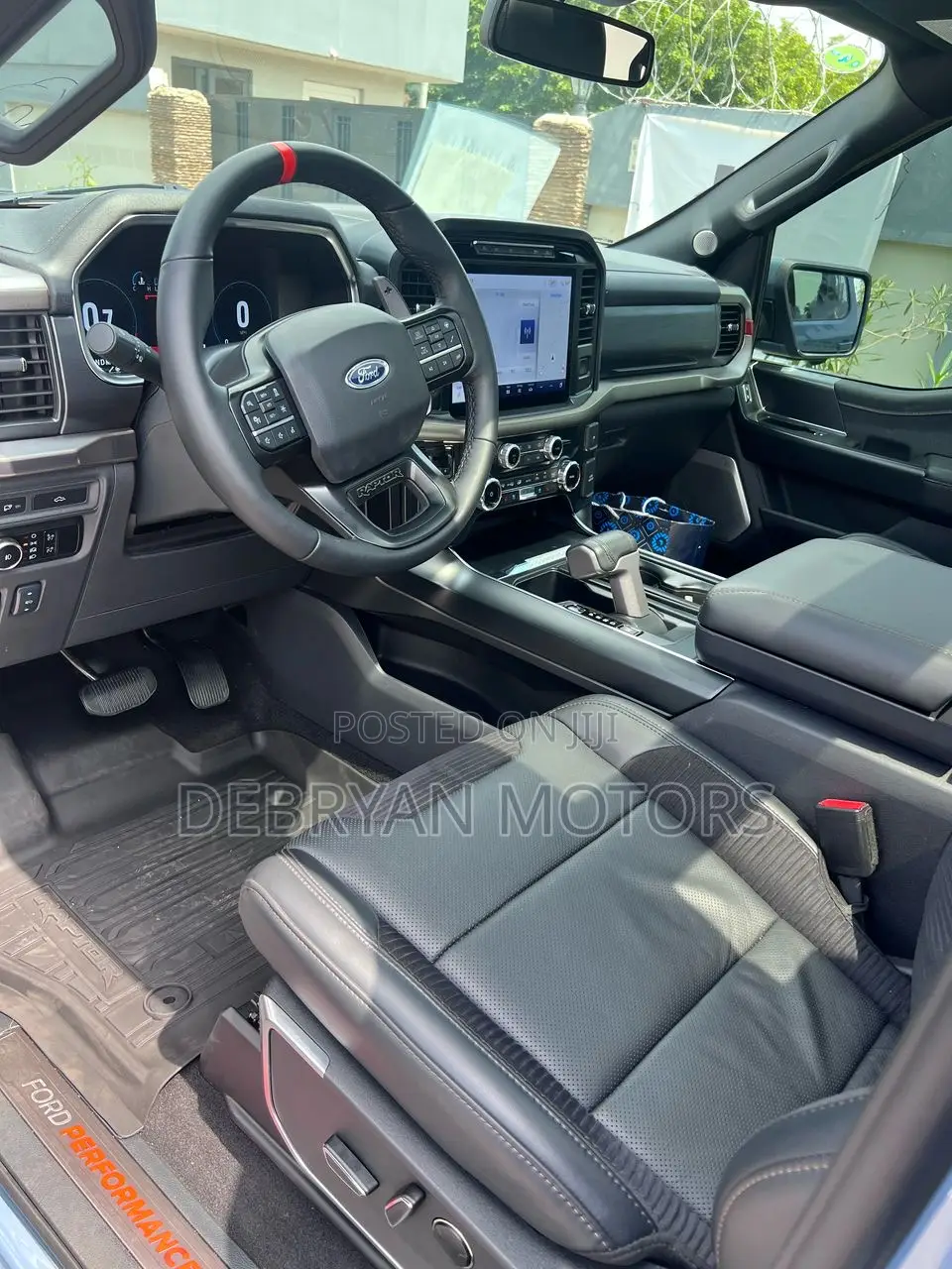 Ford F-150 Raptor 2023 Blue