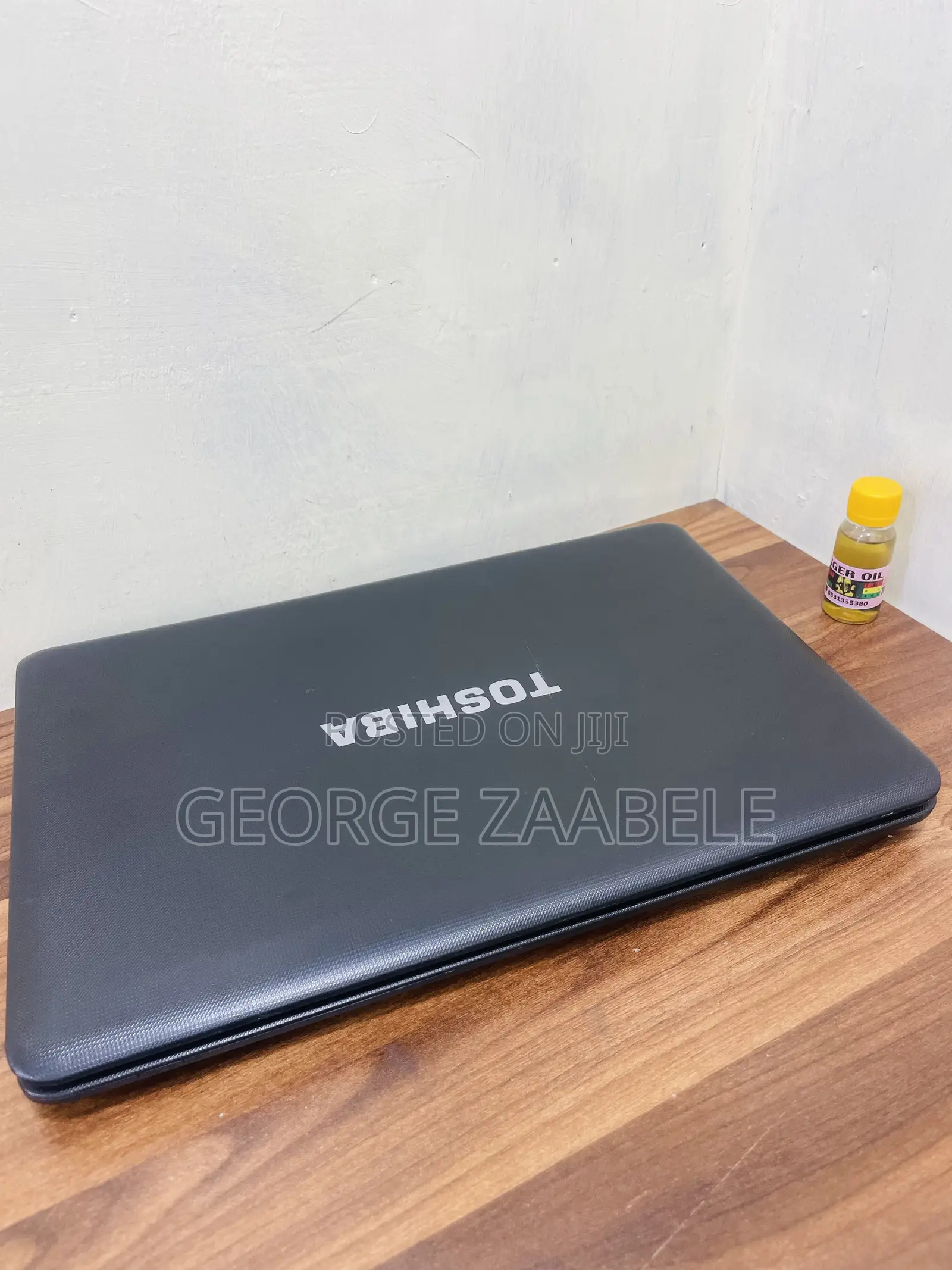Laptop Toshiba Satellite C655D 4GB AMD HDD 32GB