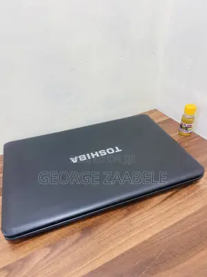 Laptop Toshiba Satellite C655D 4GB AMD HDD 32GB