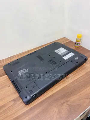 Laptop Toshiba Satellite C655D 4GB AMD HDD 32GB