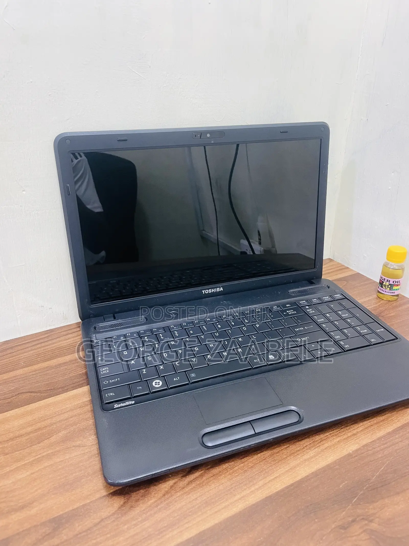 Laptop Toshiba Satellite C655D 4GB AMD HDD 32GB
