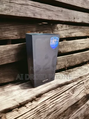 New Samsung Galaxy S20 128 GB Silver