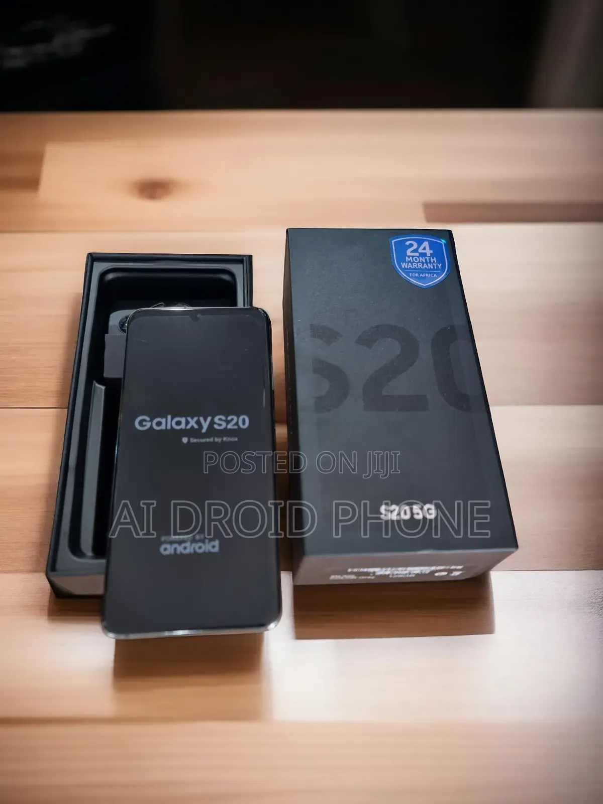 New Samsung Galaxy S20 128 GB Blue