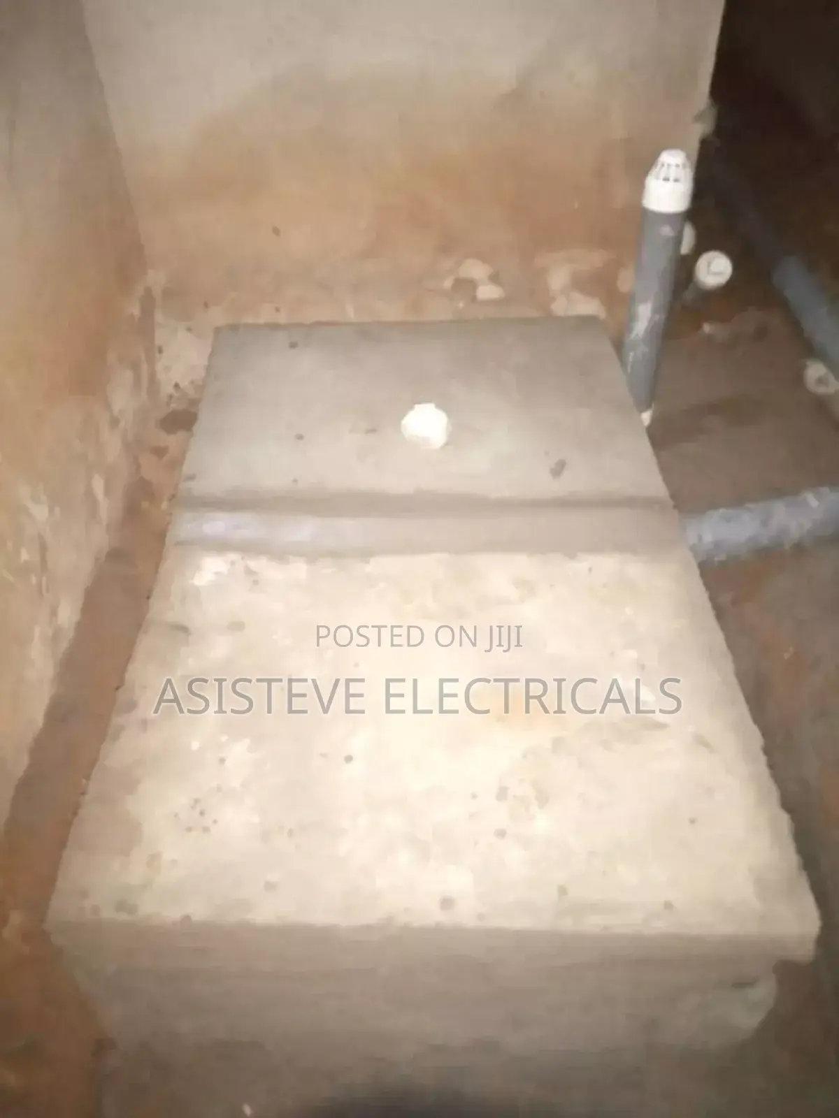Biodigester Toilet With Material