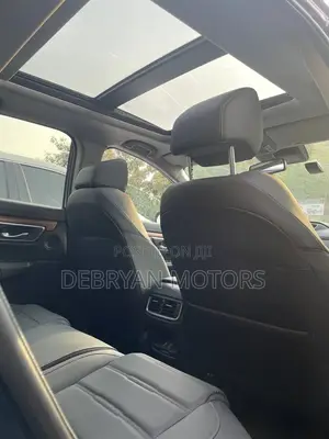 Honda CR-V Touring 2021 Blue
