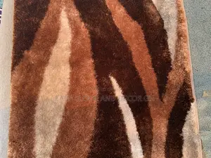 Center Rugs.