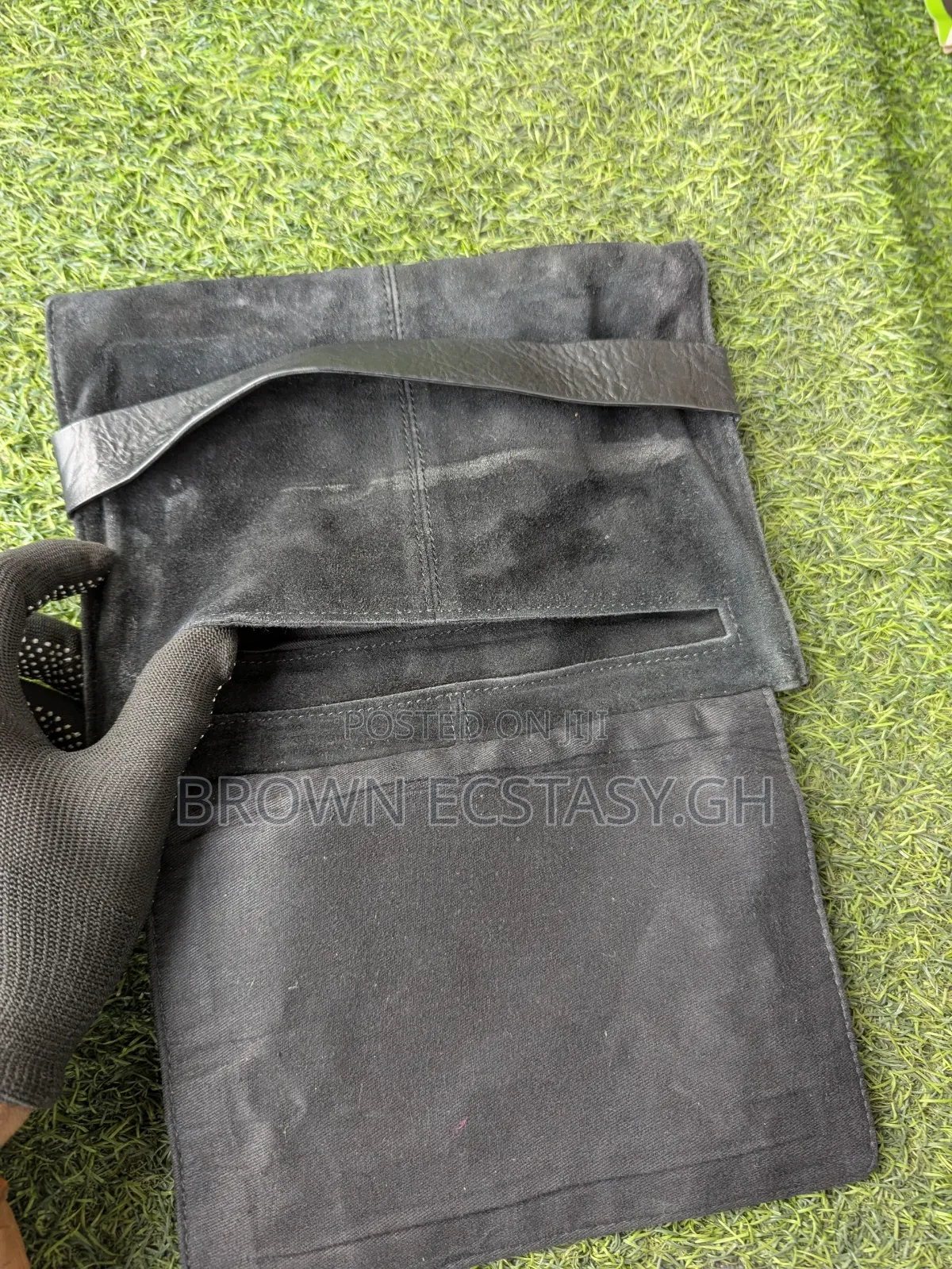 Oasis Clutch Bag (Uk Used)