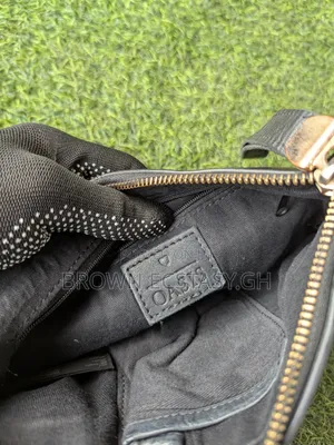 Oasis Clutch Bag (Uk Used)