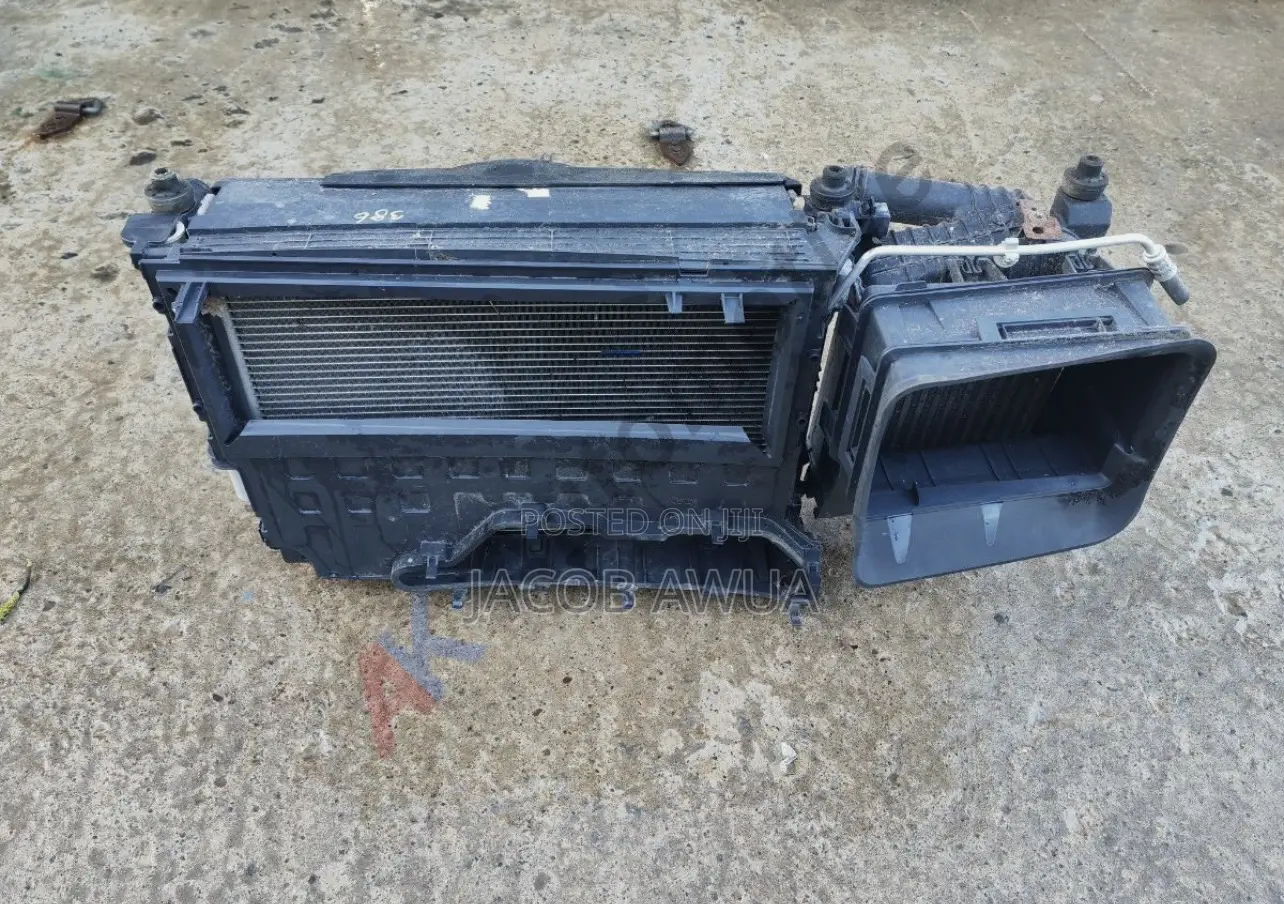 Renault Clio Mk5 2020 Radiator Complete Available