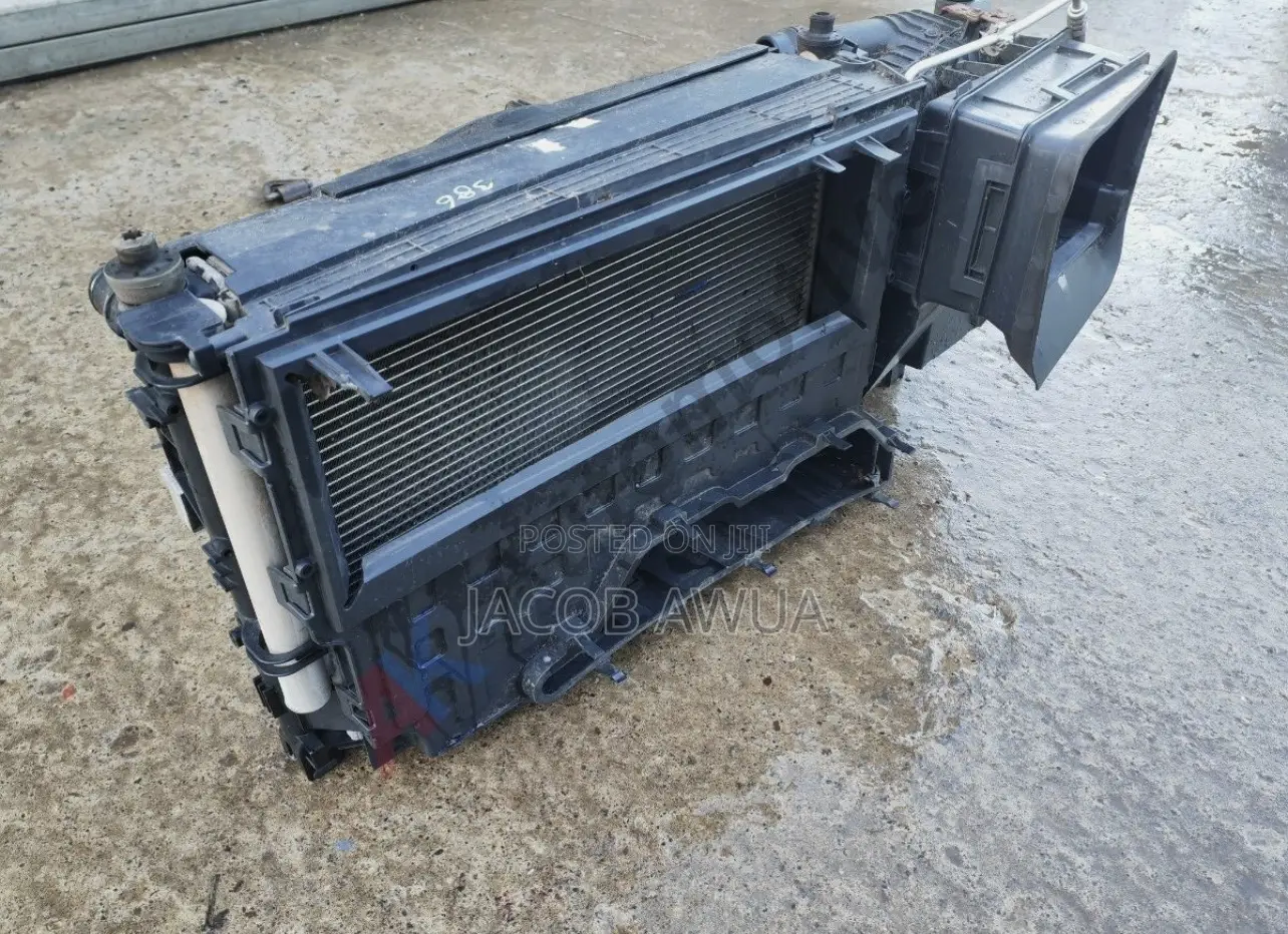 Renault Clio Mk5 2020 Radiator Complete Available