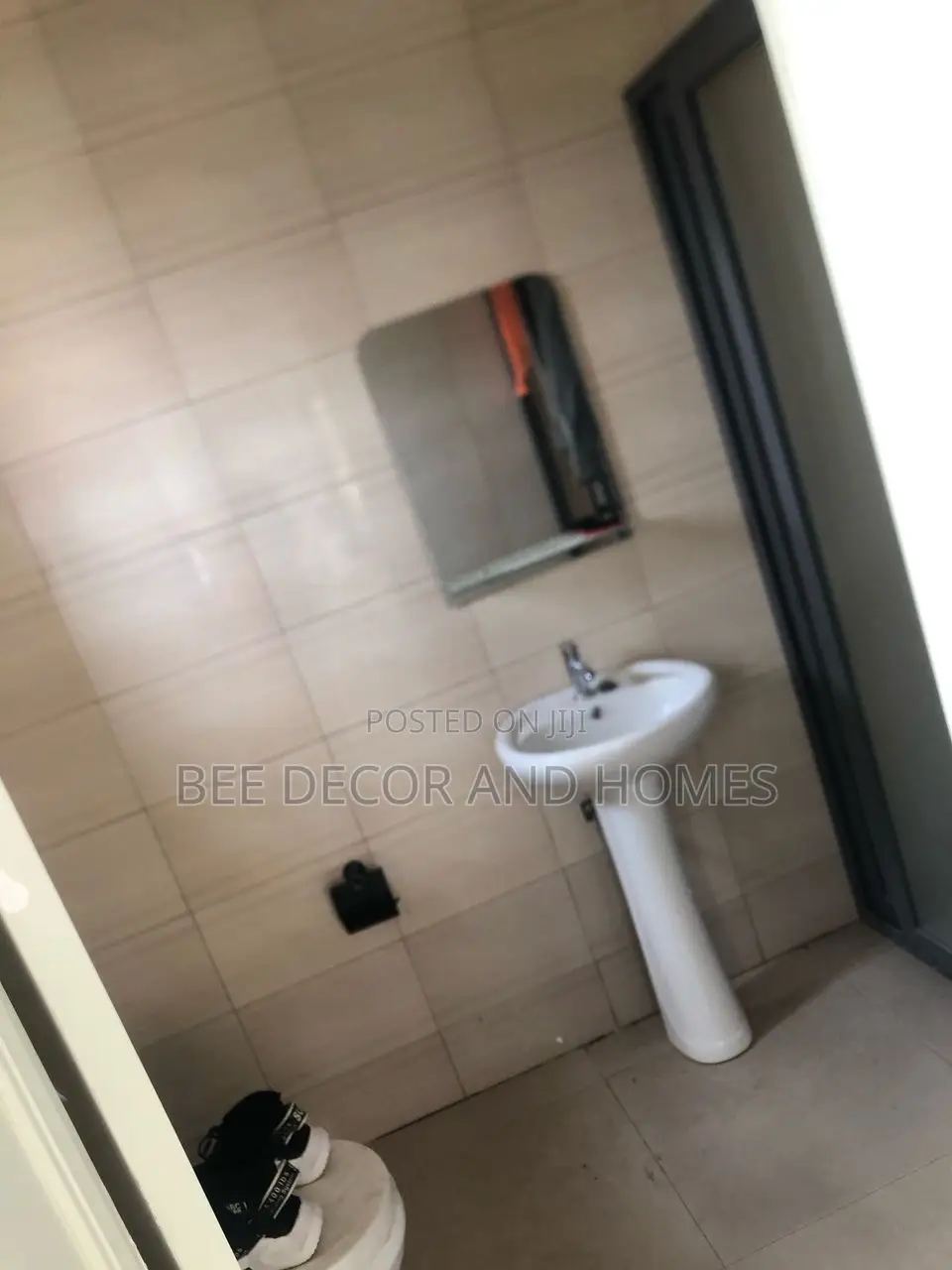 2bdrm Apartment in Bee Decor & Homes, Oyarifa for rent